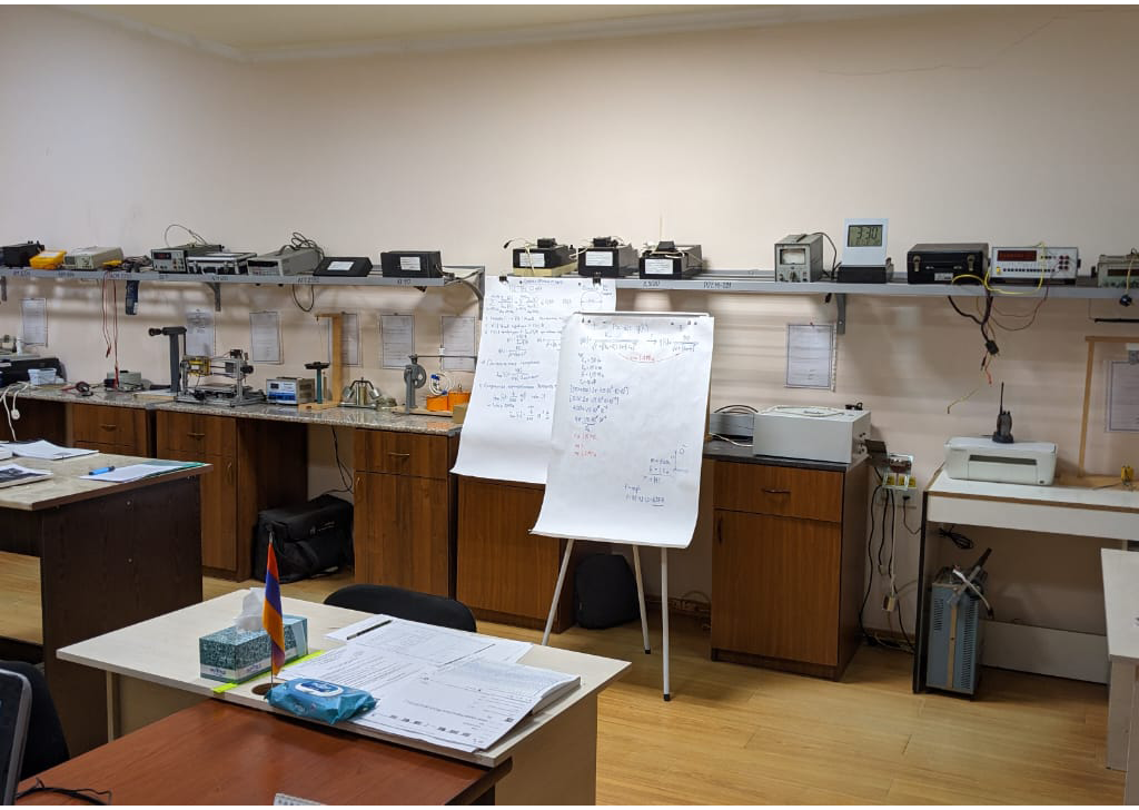 porcarkman_laborotory